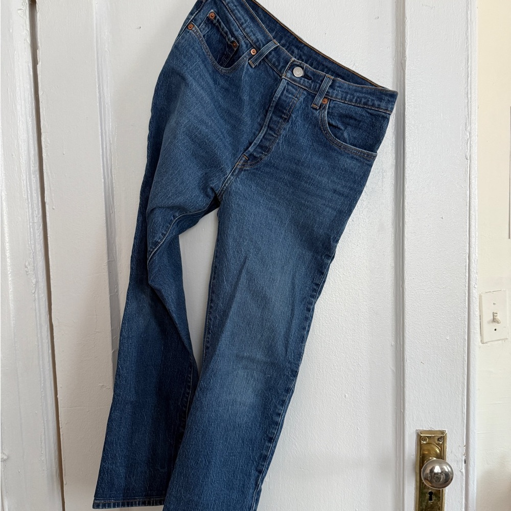 Levi's Straight Leg Blue Jeans